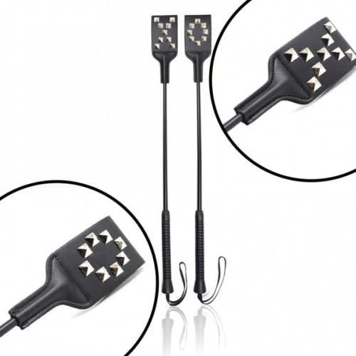 Bolesna szpicruta z ćwiekami, do wymierzania kar.