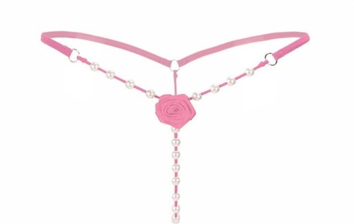 Seksowne stringi ze stumulującymi perłami